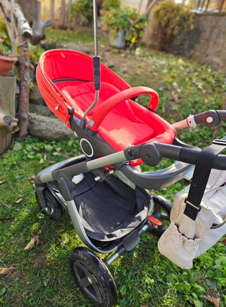 Детска количка Stokke trailz с включени всички аксесоари и зимно чувал