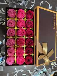 Кутия пълна с ароматни рози