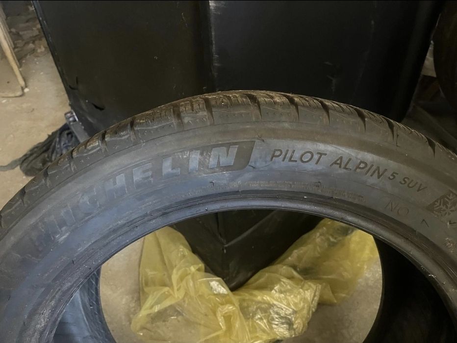 305/40 R20 Michelin Iarna 2buc