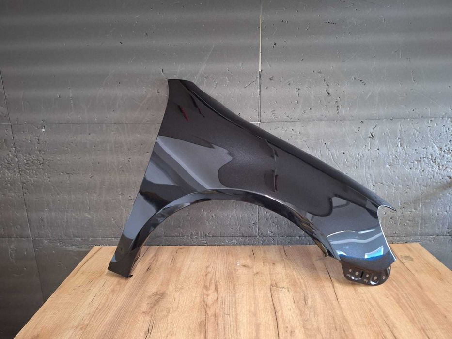 Aripa Fata Dreapta VW Golf 6 VI Break 2008-2013 (LC9X (Negru))