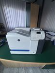 imprimanta hp laser jet 500 M551