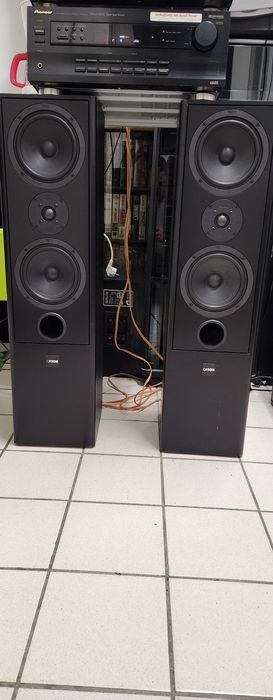 Boxe Bass Reflex Canton 100/150 Watt