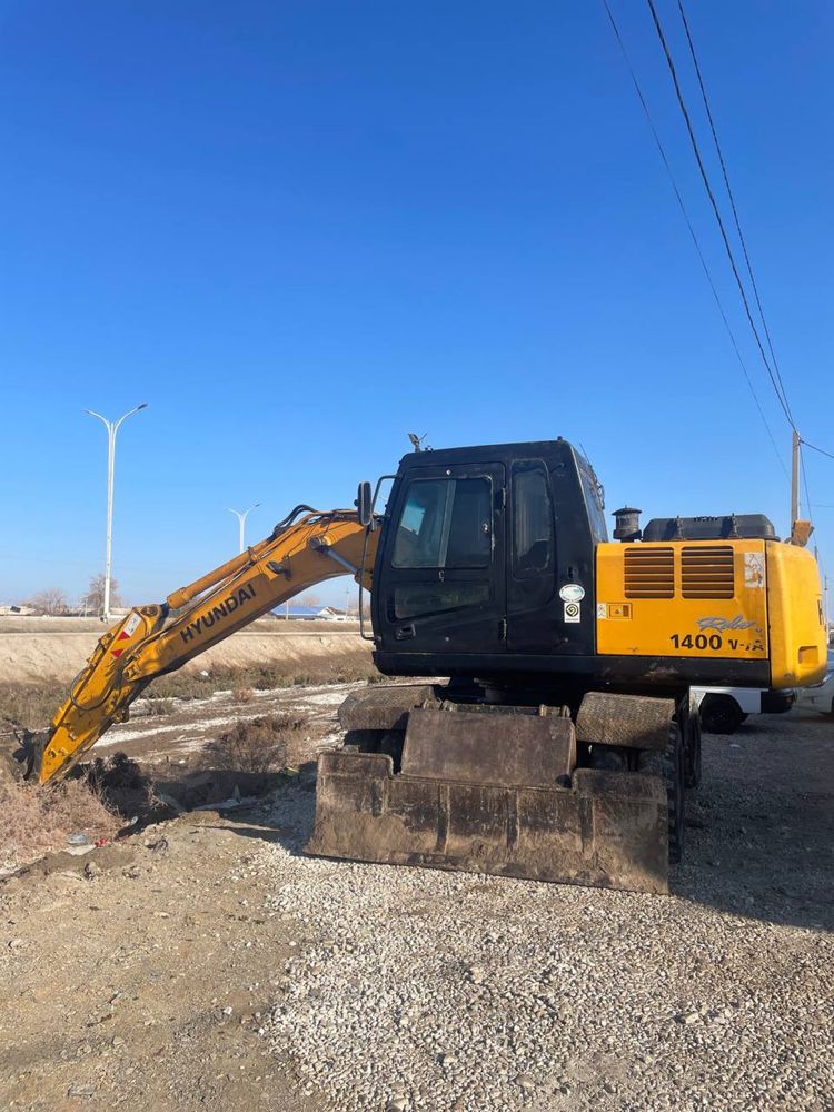 Ekskavatr 1400 Qora bosh