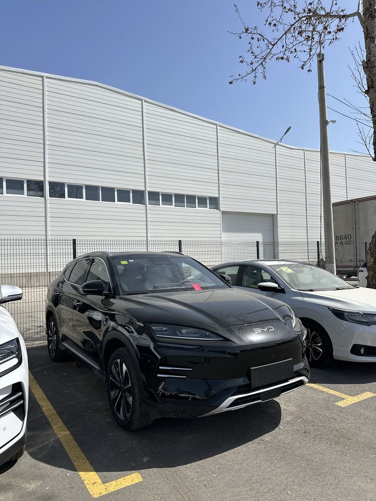 BYD Song Plus Chempion Smart drive Full 605 sotuvda tayyor