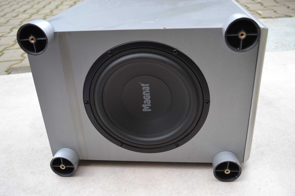 Subwoofer activ Magnat BetaSub 20 A