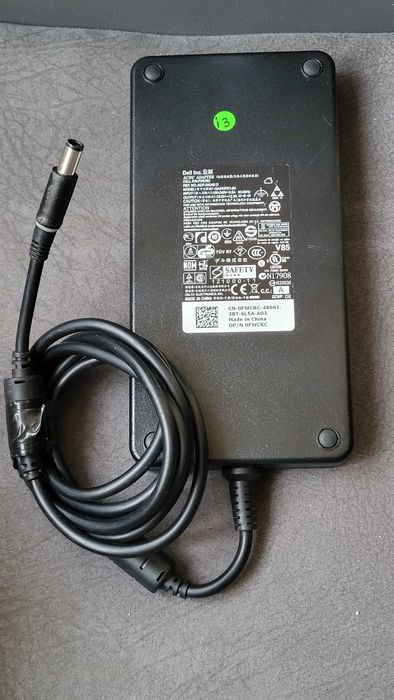 DELL 240W Incarcator AC Adaptor 19.5V-12.3A fuctional cu pin central