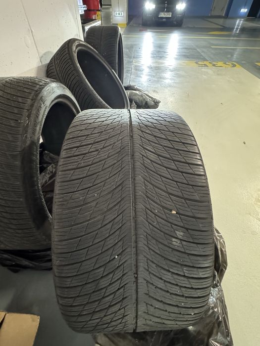 Anvelope iarna Michelin Pilot sport 5 265/35/21 295/30/21