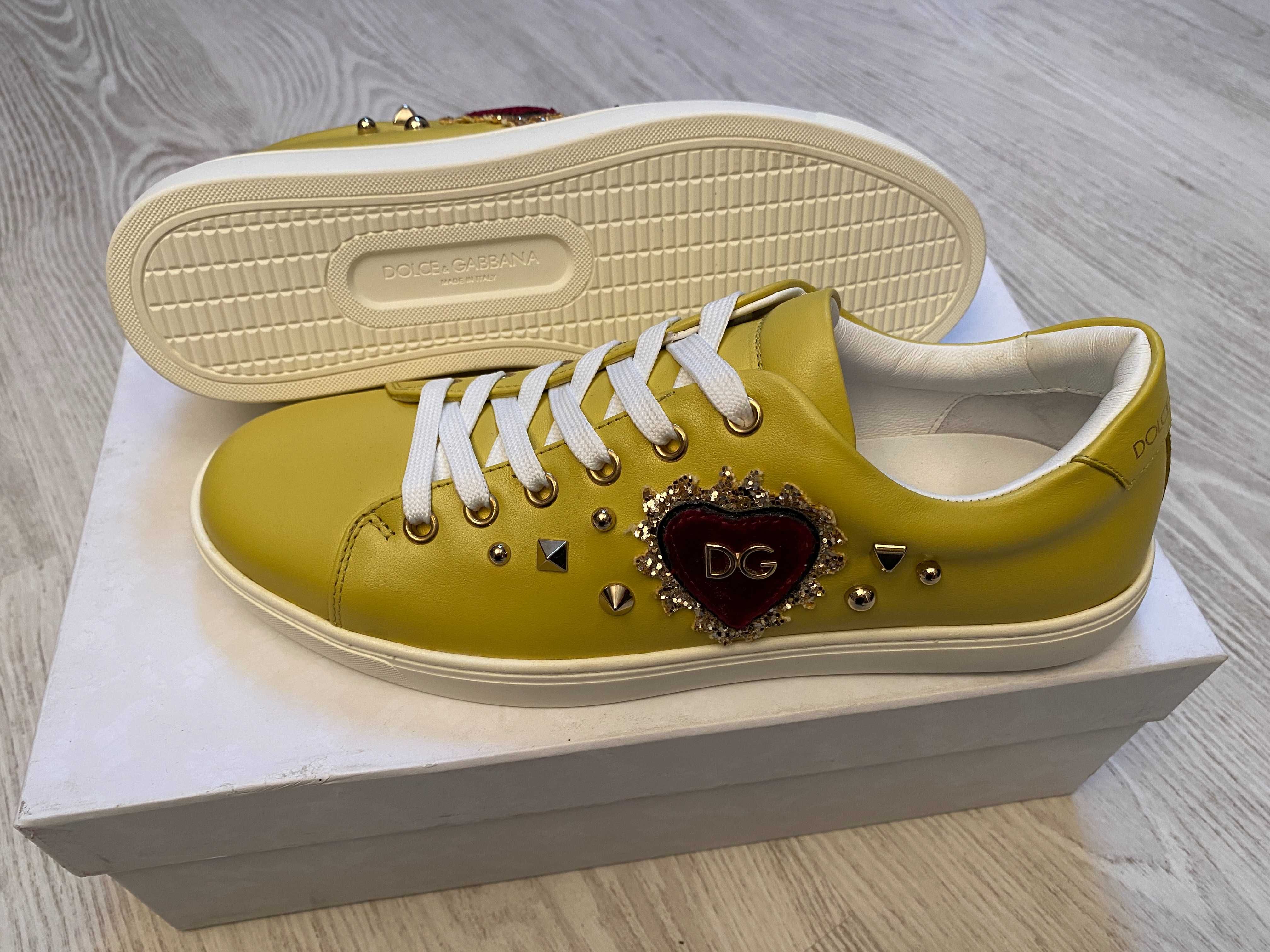 Dolce Gabbana sneakers 37-38 si 39 model nou full box, retail 595 euro