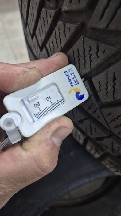 Зимни гуми Континентал