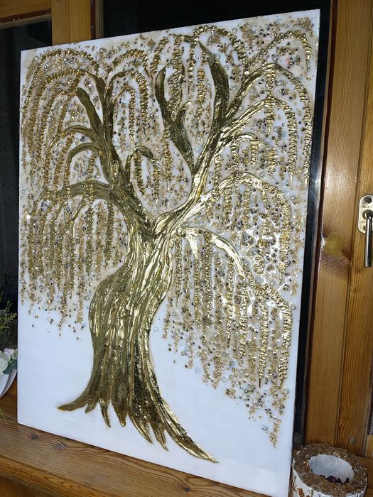 авторская декоративная картина с текстурой и смалой и золотыми камнями