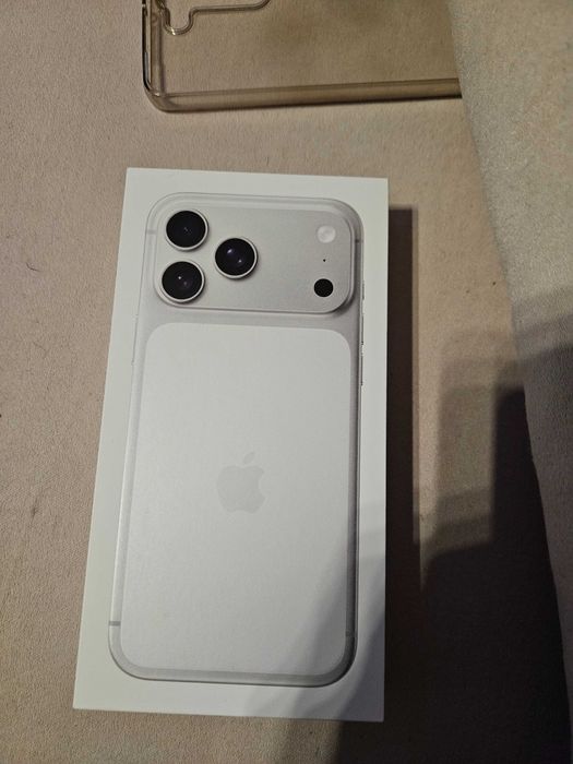 Iphone 17 Pro Max 256GB Silver