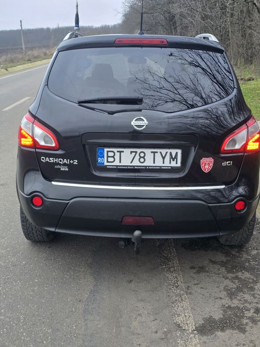 Nissan qashqai +2