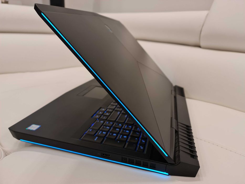 Laptop gaming Alienware 17,3 ,intel core i7 ,video 8 gb GTX ,ram 32 gb