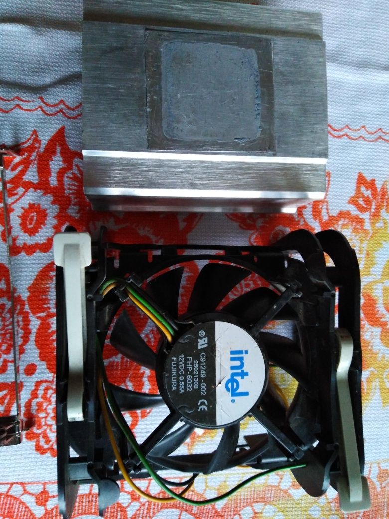 Coler Intel c21949_,002cu radiator de răcire procesor intel
