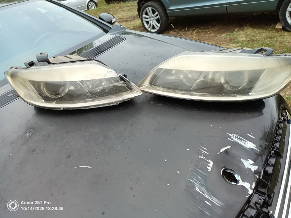 Фарове завиващи за Audi Q7 за части