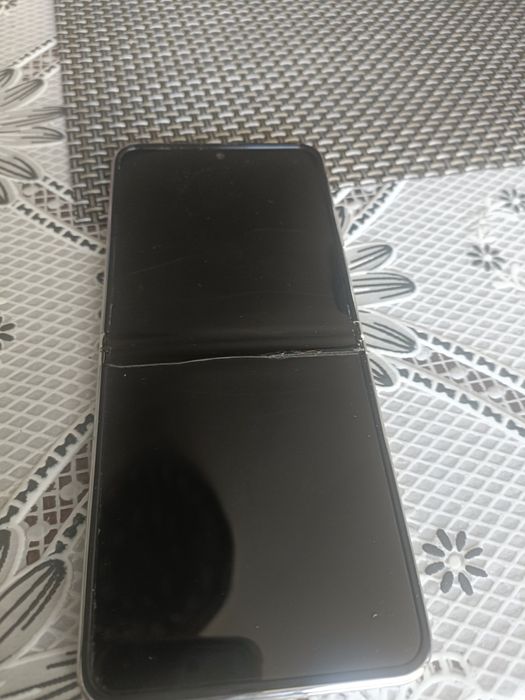 Poket За части счупен дисплей