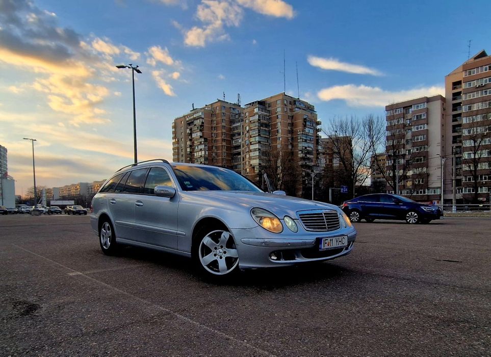 Mercedes W211 - E220
