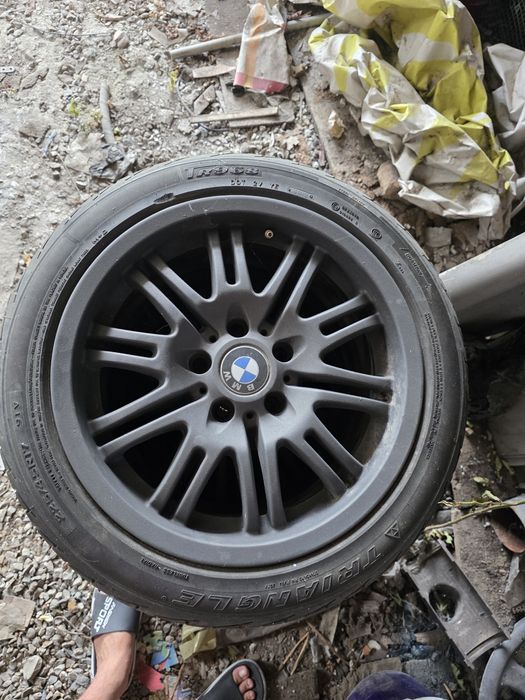Диски от БМВ r17 5×120 8 вылет