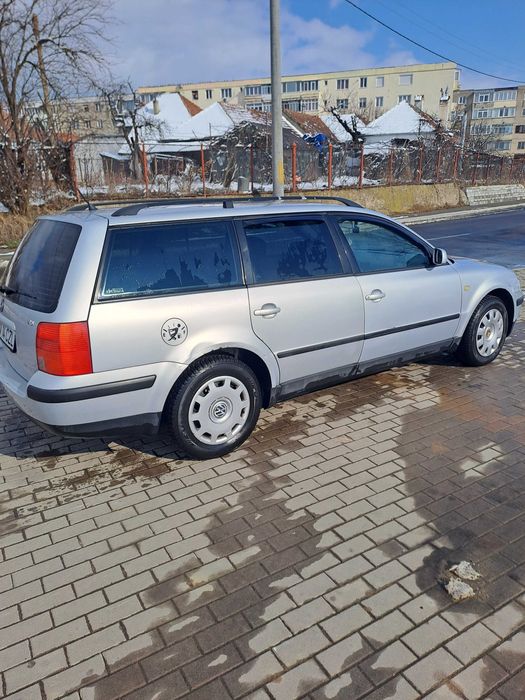 Vand passat b5 1.9 tdi 116 cp 2000