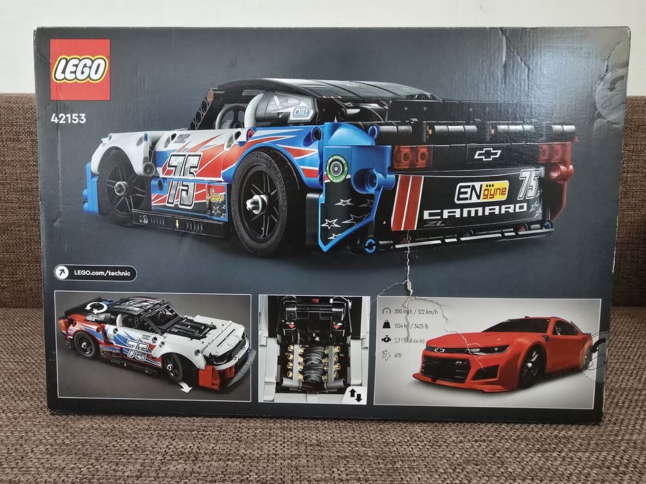 LEGO Technic - NASCAR Next Gen Chevrolet Camaro ZL1 42153, 672 piese