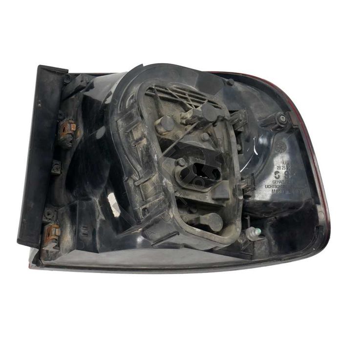 Ляв външен стоп Volkswagen Touareg I (7L) 2002-2010 ID: 142263