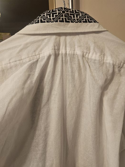 Ie tradițională bărbătească cusuta manual