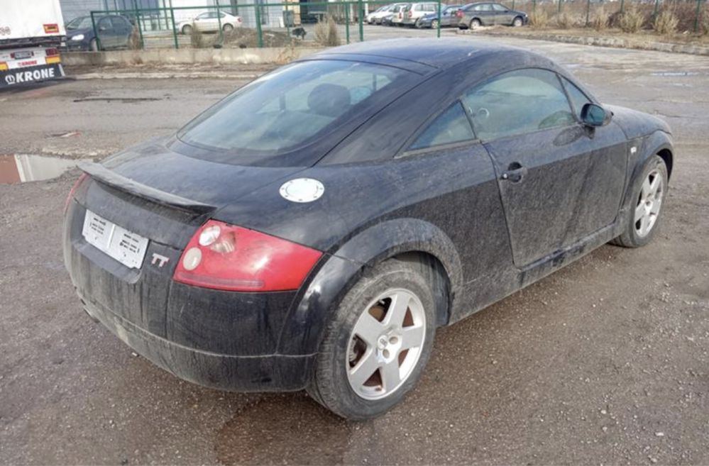 Audi TT 1.8T на части