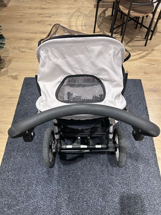 cărucior pentru copii