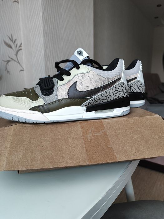 Кроссовки NIke Air