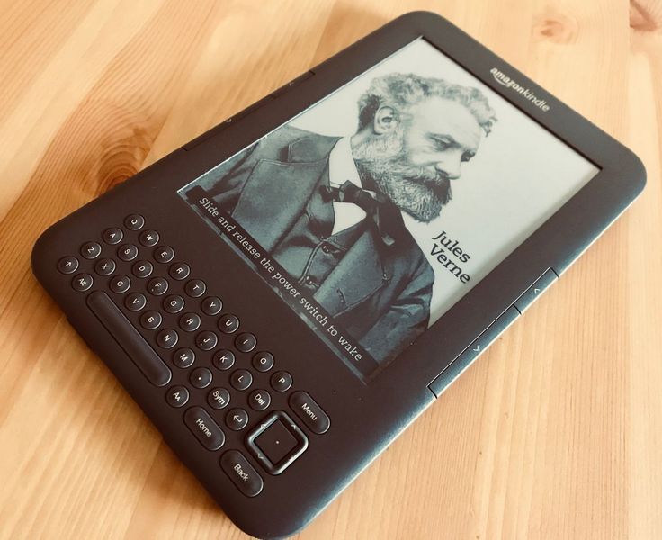 электронная книга Kindle 3 Wi-Fi в отличном состоянии