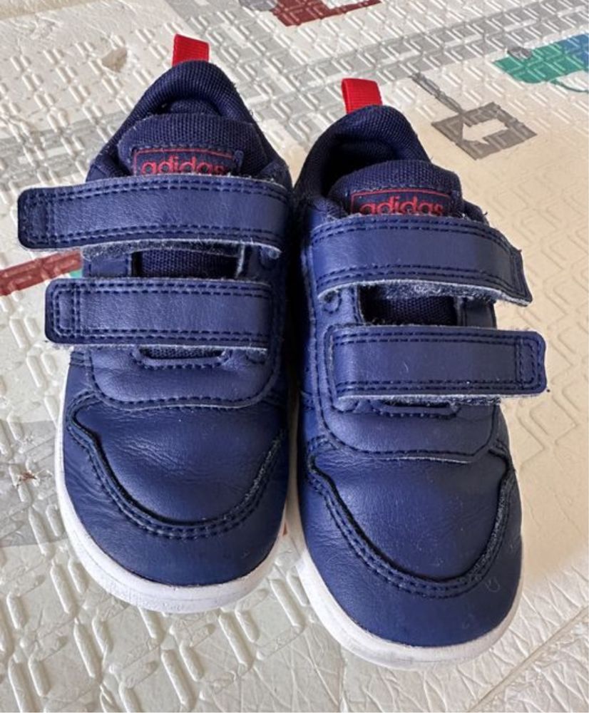 Adidas baby, pantof sport, marime 24 (14.8cm)