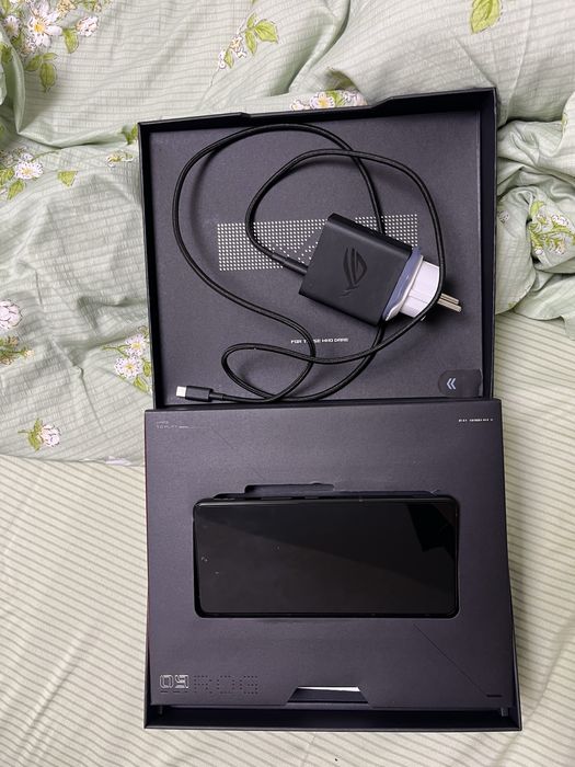 Продам asus rog phone 9 pro