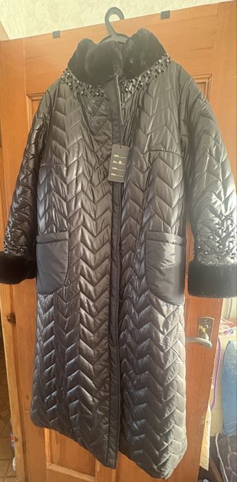 Пальто демисезонное, новое, Стеганое