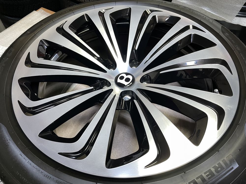 Jante Originale Bentley Bentayga 22 cu anv.IARNA sau Vara