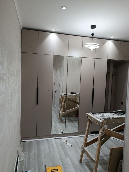 shkaf tv zona oshxona Mebeli stelaj parta spalniy trimo tumba zakazga