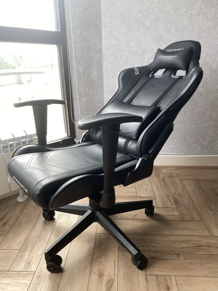 Компьютерное кресло DXRacer Prince
