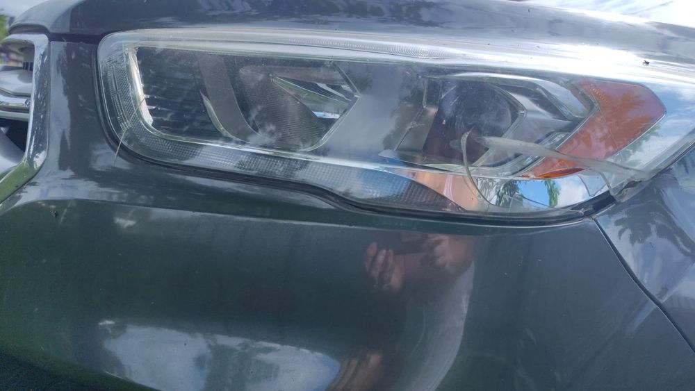 Far stanga față Ford Kuga 2 2017