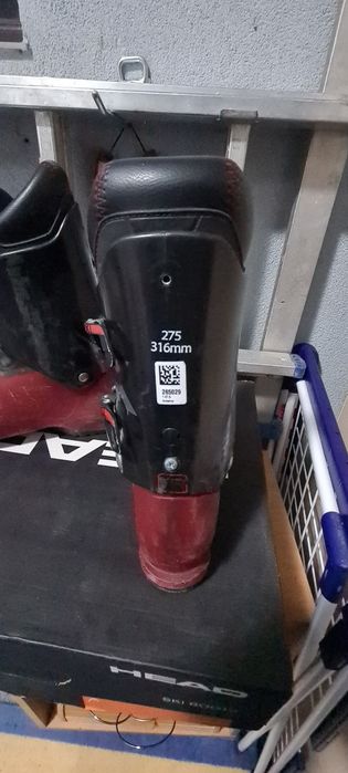 De vânzare clapari mărimea 275