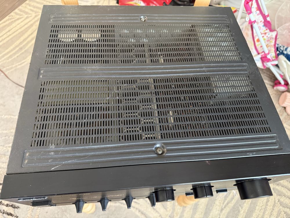 Pioneer A-656 Стерео усилвател