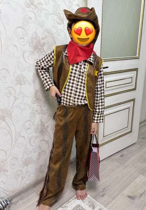 Продам новогодний костюм Шерифа.