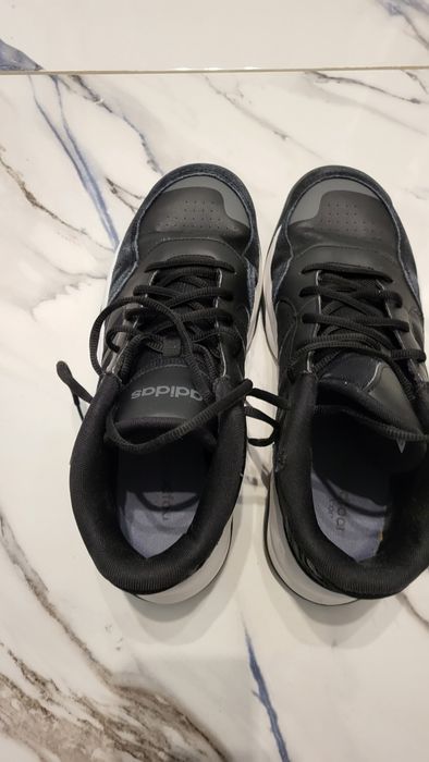 Зимни мъжки маратонки Адидас