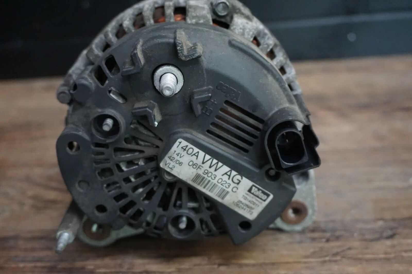 AUDI Seat Skoda VW 1.9 TDI Alternator Valeo 140A 06F903023F 0124525091