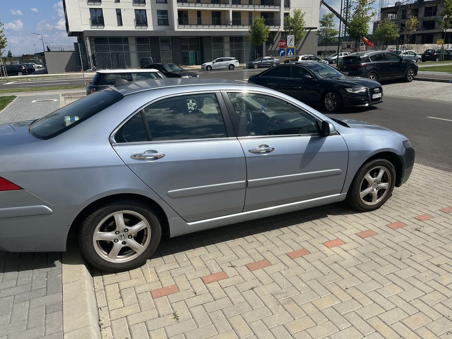 Honda accord cl7