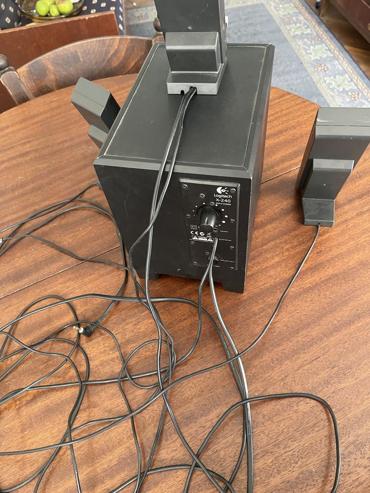 Logitech X-240 2.1 25W RMS