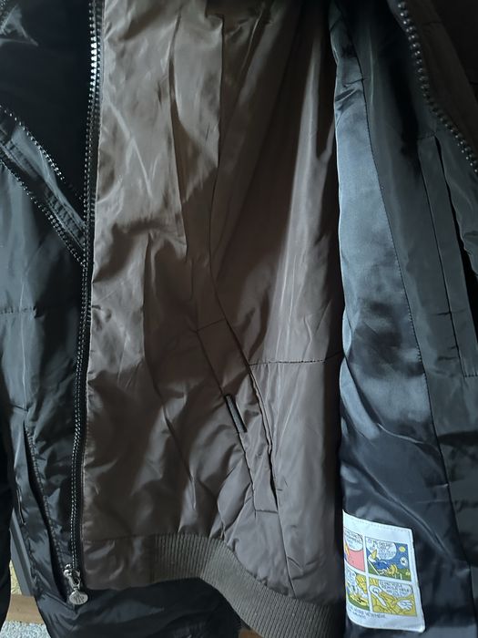 Куртка Монклер сатылады размері 48-50 ге келеді