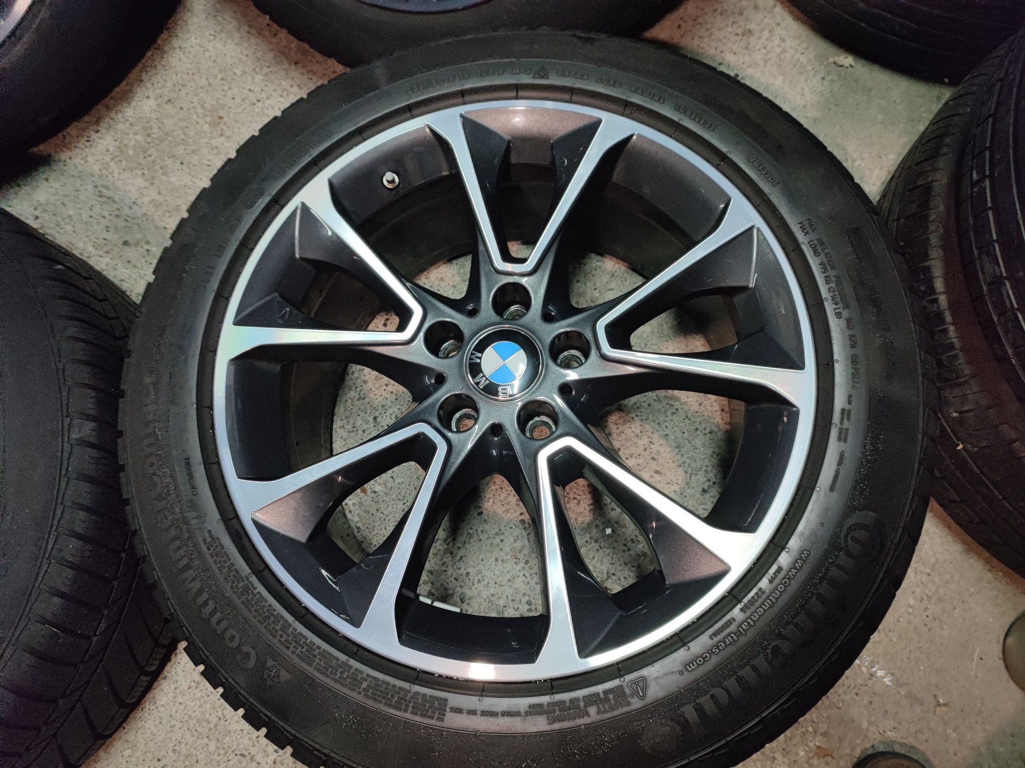 Jante originale BMW X5 F15 X6 F16 255 50R19 continental iarnă