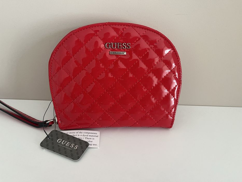 Клъчове и чанти Guess, T Hilfiger, M Kors - нови и оригинални