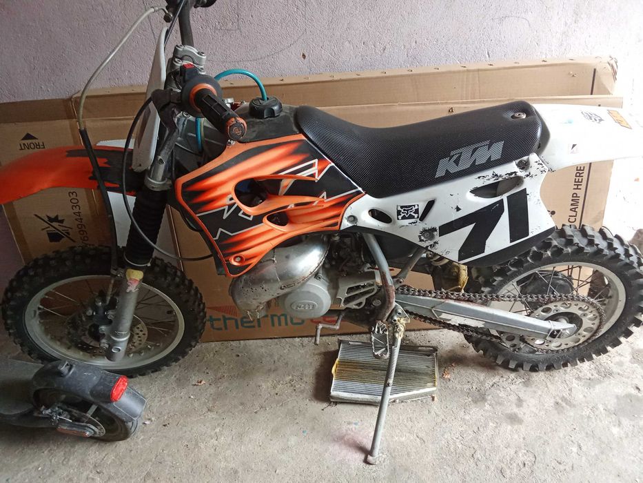 Мотоциклет KTM двутактов 65 кубика