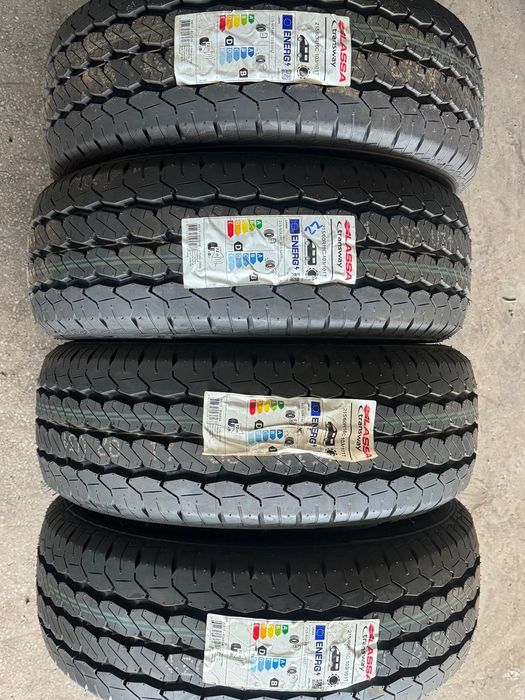 Vând 4 anvelope 215/60/16c Lassa de vară noi