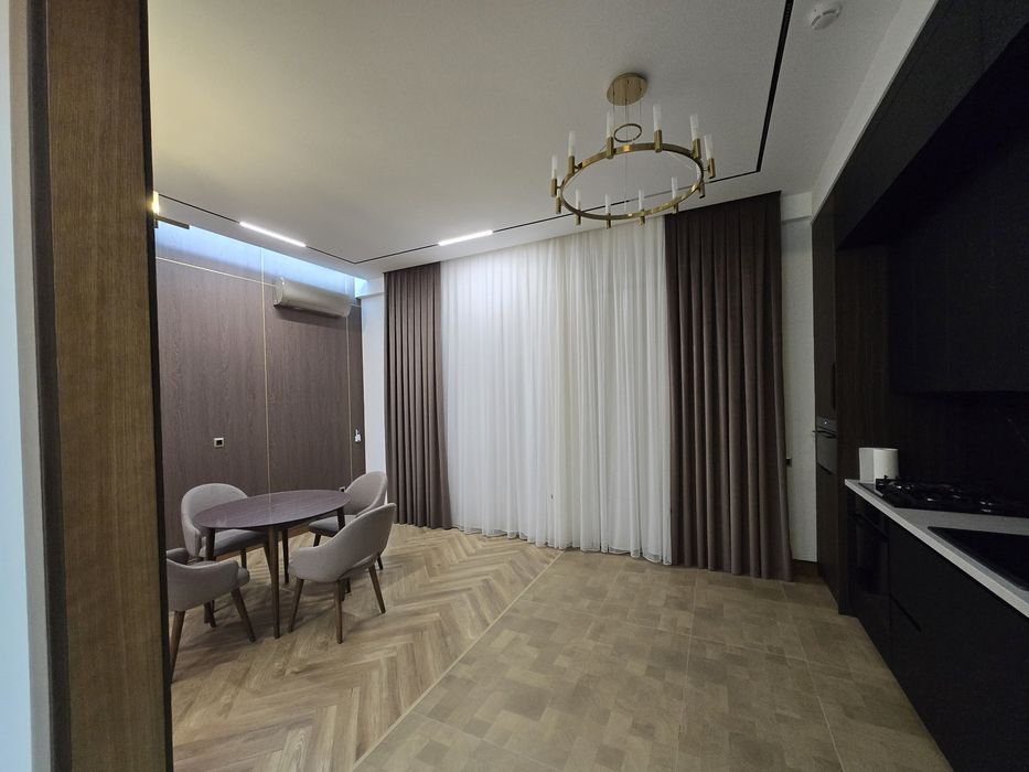 3-х комнатная квартира, 78 м2, на Park residence